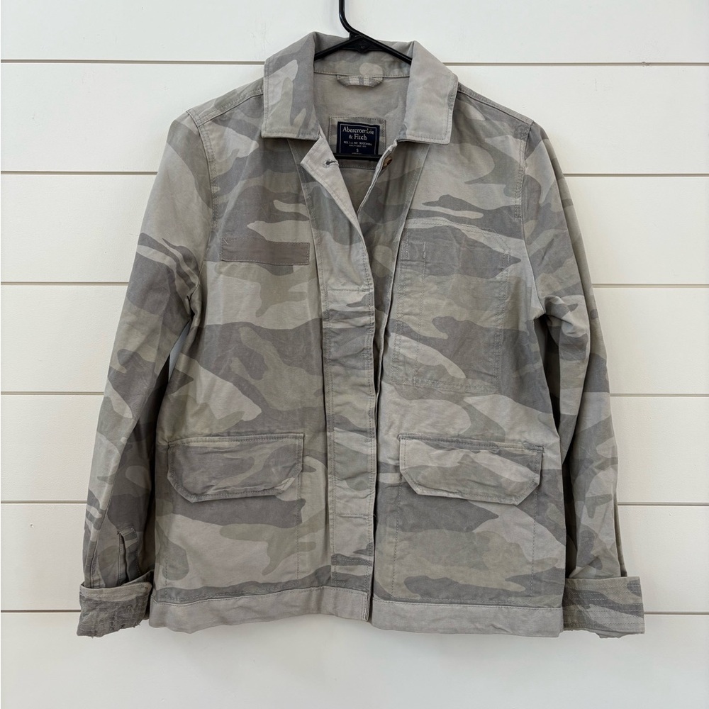 Abercrombie & Fitch Women’s Camo Jacket